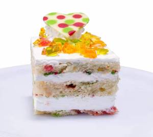 Vanilla Tutifruti Pastry