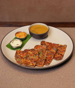 Ragi Onion Uttapam