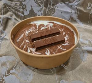 Kitkat Chocolate Bowl