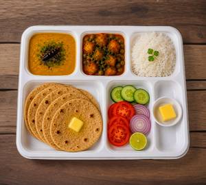 5 Roti ( Butter), Rice, Daal, Sabji, Salad