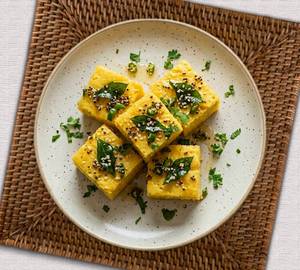 Khaman Dhokla