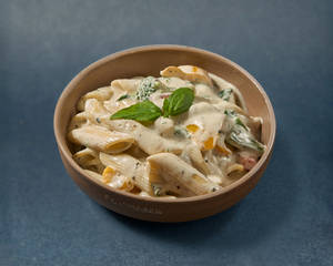 White Sauce Pasta - (Veg)
