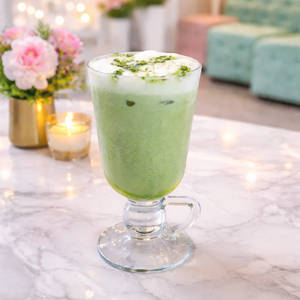 Iced Matcha Honey Latte