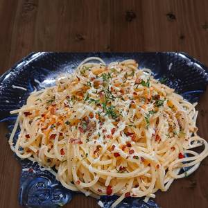 Aglio E Olio Pasta