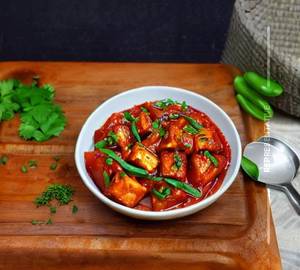 Chilli paneer dry  gravy