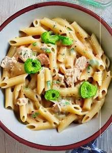 Ob chicken cheese cottage pasta
