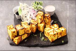 Tandoori paneer club