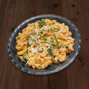 Jain Rose pasta (pink sauce)