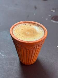 Elaichi Doodh