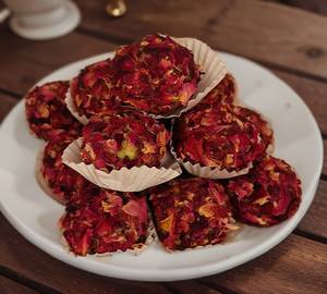 Kaju rose ball [250 gram]