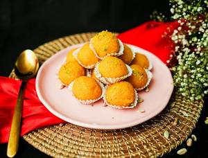 Motichur Laddu