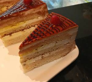 Butterscotch Pastry