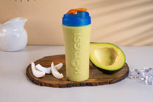 Alphonso Coconut Smoothie.