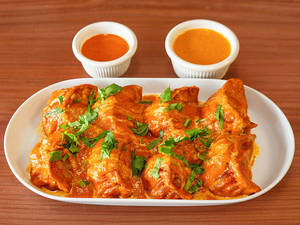 Chicken Gravy Momo
