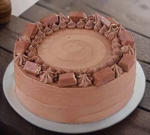 Kitkat Cake [250 grams]