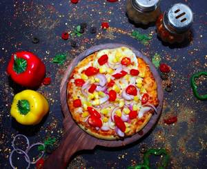 Onion Tomato Pizza