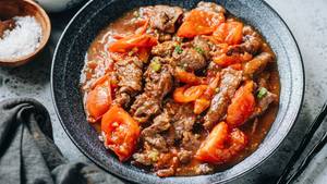 Sliced Beef With Tomato