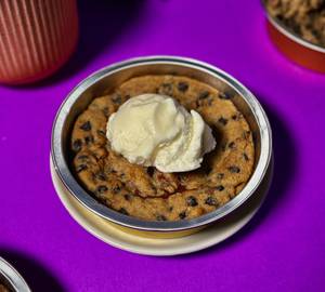 Vanilla Cookie Dough (With Ice Cream)