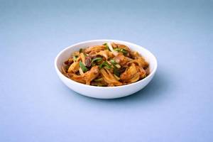 Diced Chicken Stir Fried In A Choice Of Sauce