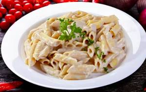 White Sauce Pasta     