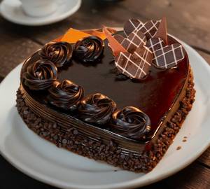 Eggless Dutch Truffle Chocolate Cake Heart 500 Grams