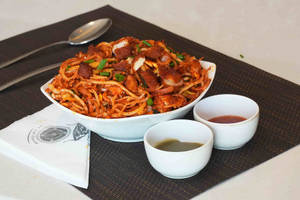 Schezwan Chicken Noodles