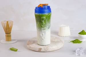 Iced Matcha Latte .