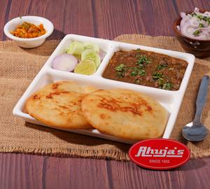 Chana Kulcha