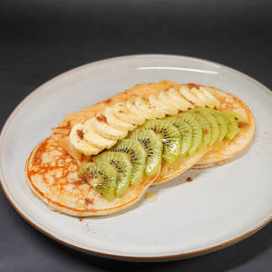Fruit & Honey Pancakes