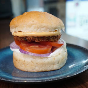 Aloo Tikki Burger