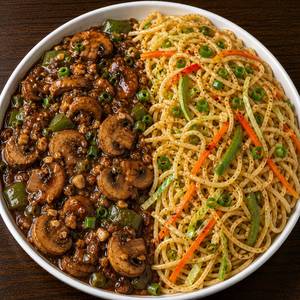 VEG HAKKA NOODLES WITH GARLIC MUSHROOM GRAVY