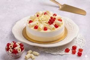 White Forest Cake