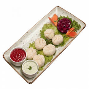 Steamed Veg Momos (8 Pcs)
