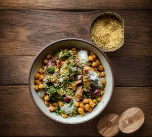 Samosa chaat