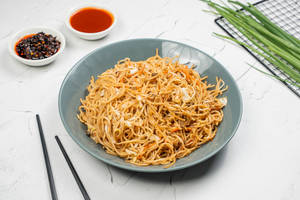 Wok Tossed Hakka Noodles