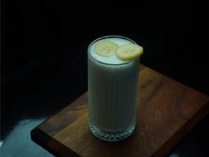 Honey Banana Almond Shake