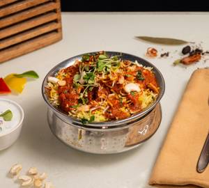 Paneer Biryani [620 G]