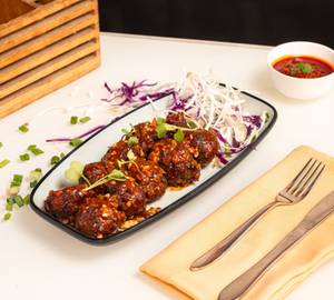 Veg Manchurian [10 Pieces]