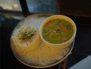 Thai (red, Green Or Yellow) Curry With Aromatic Jasmine Rice