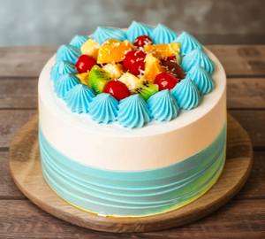 Caramel mix fruit cake