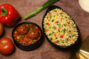 Veg Fried Rice With 2pcs Manchurian