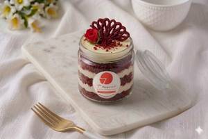 Red Velvet Jar Cake
