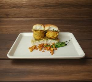 Desi Ghee Peri Peri Vada Pav
