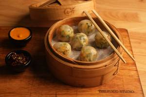 Veg Crystal Dim Sum