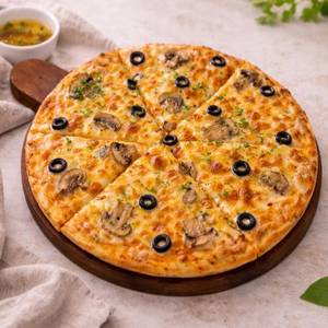 Mushroom Olive Pizza