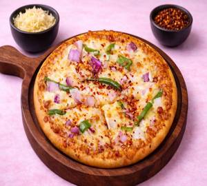 Onion And Capsicum Pizza