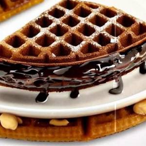 Cashew waffle                                                 
