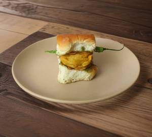 Desi Ghee Cheese Vada Pav