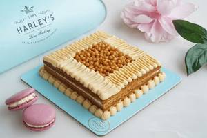Premium Butterscotch Medovik Cake