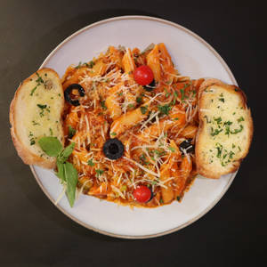 Veg Arrabbiata Pasta